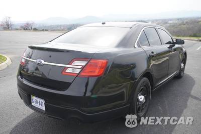 2013 Ford Police Interceptor Sedan - zdjęcie 7 z 35 - miniatura