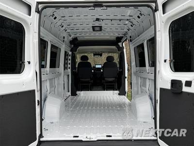 2024 Ram ProMaster 3500 Window Van SLT+ High Roof 159.0" WB - zdjęcie 3 z 21 - miniatura