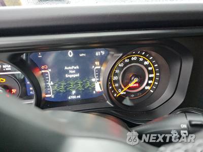 2026 Jeep Wrangler 4 Door Rubicon - zdjęcie 12 z 18 - miniatura