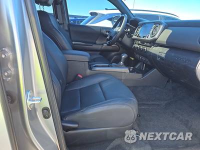 2023 Toyota Tacoma TRD Off-Road Crew Cab Medium Bed - zdjęcie 8 z 20 - miniatura