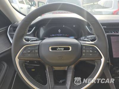 2023 Jeep Grand Cherokee Limited - zdjęcie 10 z 23 - miniatura