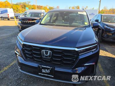 2023 Honda Pilot Touring - zdjęcie 2 z 32 - miniatura