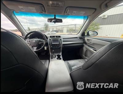 2016 Toyota Camry SE - zdjęcie 43 z 45 - miniatura