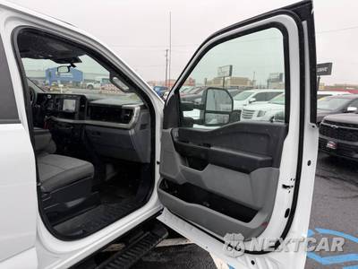 2024 Ford Super Duty F-250 XL Crew Cab Medium Bed - zdjęcie 57 z 66 - miniatura