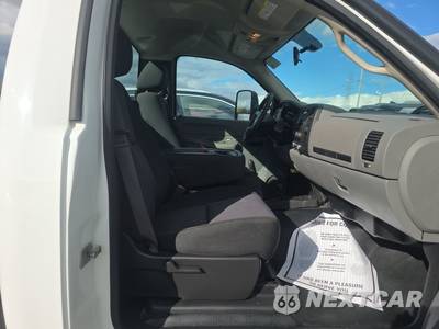 2013 Chevrolet Silverado 2500HD WT Regular Cab Long Bed 1WT - zdjęcie 8 z 32 - miniatura