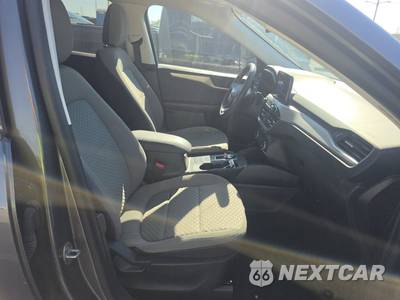 2022 Ford Escape SE - zdjęcie 8 z 21 - miniatura