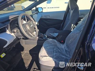 2027 Toyota Corolla SE Sedan - zdjęcie 13 z 26 - miniatura
