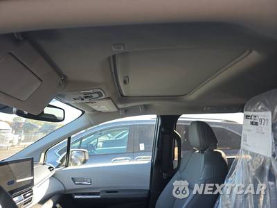 2026 Toyota Sienna XLE 8-Passenger 120.5" WB - zdjęcie 21 z 27 - miniatura