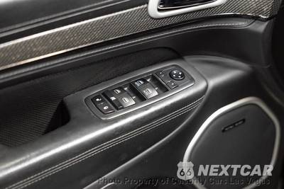 2020 Jeep Grand Cherokee Trackhawk - zdjęcie 26 z 50 - miniatura