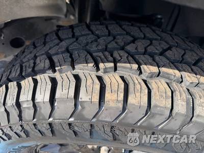 2022 Jeep Gladiator Altitude Crew Cab Medium Bed - zdjęcie 58 z 64 - miniatura