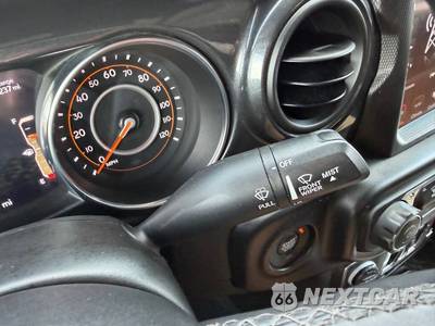 2022 Jeep Gladiator Altitude Crew Cab Medium Bed - zdjęcie 20 z 64 - miniatura