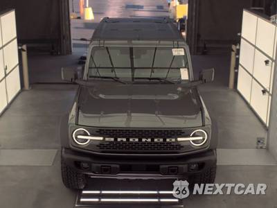 2026 Ford Bronco Badlands Advanced - zdjęcie 2 z 19 - miniatura