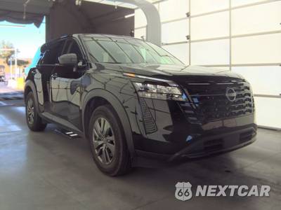 2026 Nissan Pathfinder S - zdjęcie 3 z 24 - miniatura