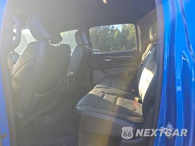2026 Ram 1500 Rebel Crew Cab Short Bed - zdjęcie 13 z 18 - miniatura