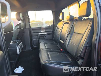 2019 Ford Super Duty F-250 Lariat Crew Cab Medium Bed - zdjęcie 13 z 42 - miniatura