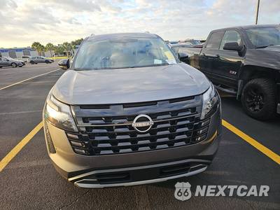 2026 Nissan Pathfinder SL - zdjęcie 2 z 19 - miniatura