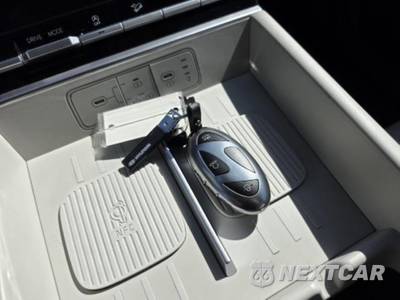 2025 Hyundai Santa Fe SEL - zdjęcie 4 z 33 - miniatura