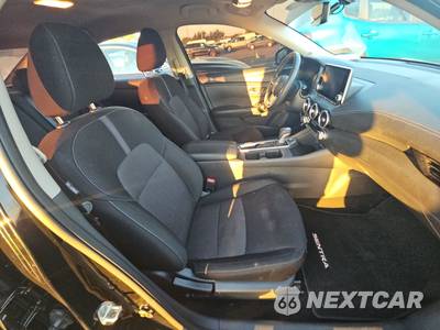 2025 Nissan Sentra SV - zdjęcie 8 z 25 - miniatura