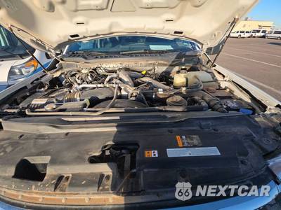 2026 Ford Super Duty F-250 Lariat Crew Cab Medium Bed - zdjęcie 15 z 23 - miniatura