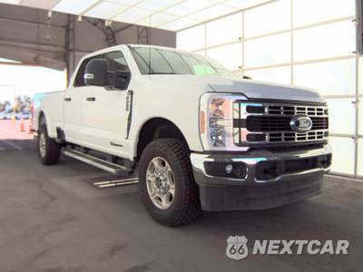 2025 Ford Super Duty F-250 XLT Crew Cab Long Bed - zdjęcie 3 z 25 - miniatura