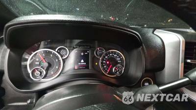2026 Ram 2500 Big Horn Crew Cab Medium Bed - zdjęcie 21 z 27 - miniatura