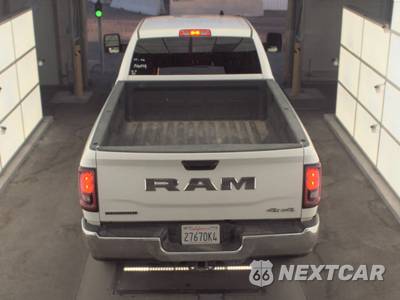 2026 Ram 2500 Big Horn Crew Cab Long Bed - zdjęcie 5 z 25 - miniatura
