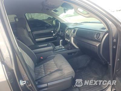 2021 Toyota Tundra SR5 Crew Cab Short Bed - zdjęcie 8 z 27 - miniatura