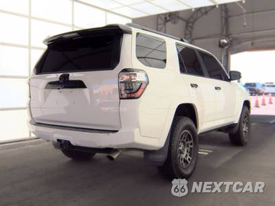 2020 Toyota 4Runner Venture - zdjęcie 4 z 28 - miniatura