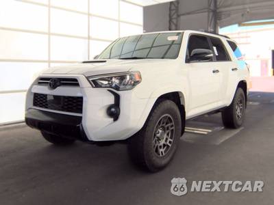 2020 Toyota 4Runner Venture - zdjęcie 1 z 28 - miniatura