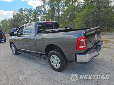 2020 Ram 3500 Tradesman Crew Cab Medium Bed - zdjęcie 6 z 26 - miniatura