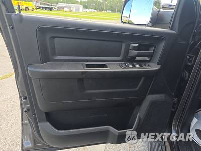 2020 Ram 3500 Tradesman Crew Cab Medium Bed - zdjęcie 9 z 26 - miniatura