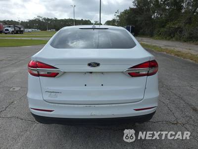 2020 Ford Fusion S - zdjęcie 5 z 36 - miniatura