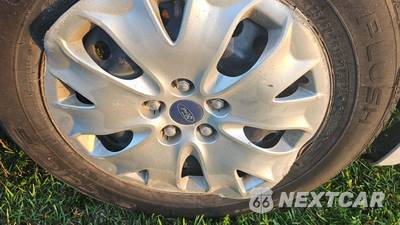 2020 Ford Fusion S - zdjęcie 26 z 36 - miniatura