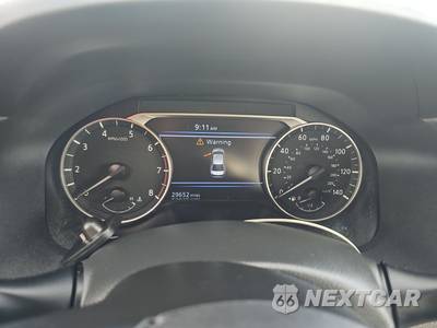 2025 Nissan Altima SV - zdjęcie 12 z 18 - miniatura