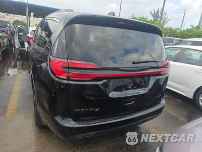 2026 Chrysler Pacifica Limited 121.6" WB - zdjęcie 5 z 25 - miniatura