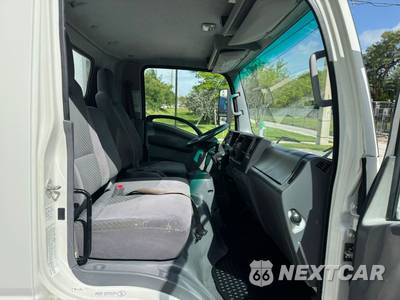 2015 Isuzu NPR HD Base Low Tilt - zdjęcie 23 z 28 - miniatura
