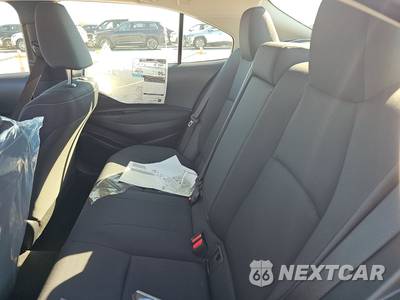 2027 Toyota Corolla Hybrid LE Sedan - zdjęcie 13 z 21 - miniatura