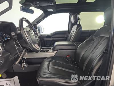 2019 Ford F-150 Platinum Crew Cab Short Bed - zdjęcie 7 z 17 - miniatura