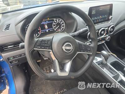 2025 Nissan Sentra SV - zdjęcie 10 z 17 - miniatura