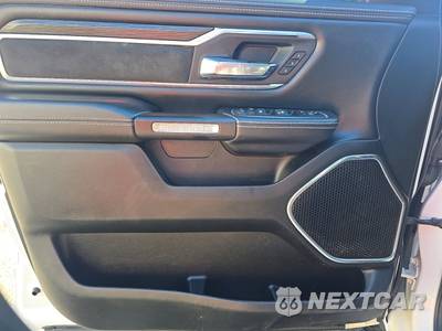 2023 Ram 1500 Laramie Crew Cab Short Bed - zdjęcie 15 z 28 - miniatura