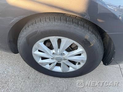 2015 Kia Sedona LX 120.5" WB - zdjęcie 21 z 21 - miniatura