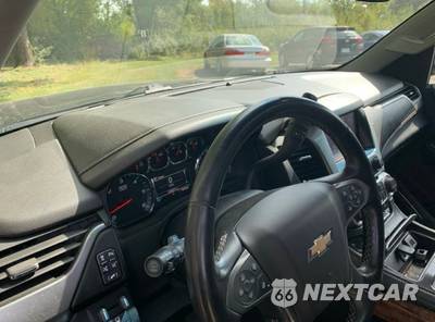 2015 Chevrolet Suburban LTZ 1LZ - zdjęcie 17 z 23 - miniatura