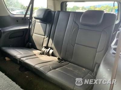2015 Chevrolet Suburban LTZ 1LZ - zdjęcie 22 z 23 - miniatura
