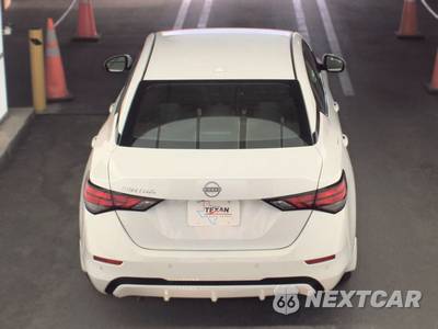 2025 Nissan Sentra SV - zdjęcie 5 z 34 - miniatura