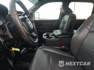 2023 Ram 3500 Tradesman Crew Cab Long Bed - zdjęcie 7 z 23 - miniatura