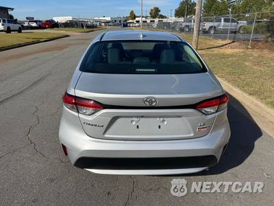 2021 Toyota Corolla LE Sedan - zdjęcie 7 z 26 - miniatura