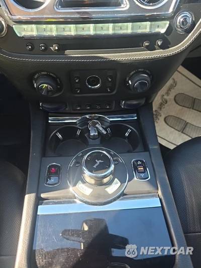 2013 Rolls-Royce Ghost - zdjęcie 27 z 28 - miniatura