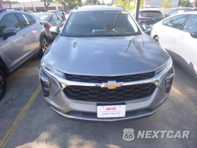 2025 Chevrolet Trax LT - zdjęcie 10 z 27 - miniatura