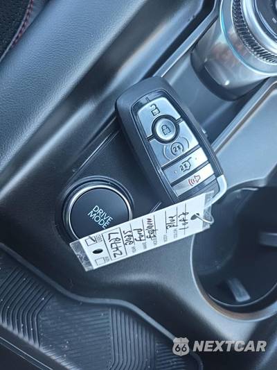 2025 Ford Explorer ST - zdjęcie 22 z 22 - miniatura