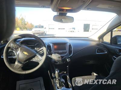 2017 Chevrolet Cruze LT Sedan 1SD - zdjęcie 11 z 38 - miniatura
